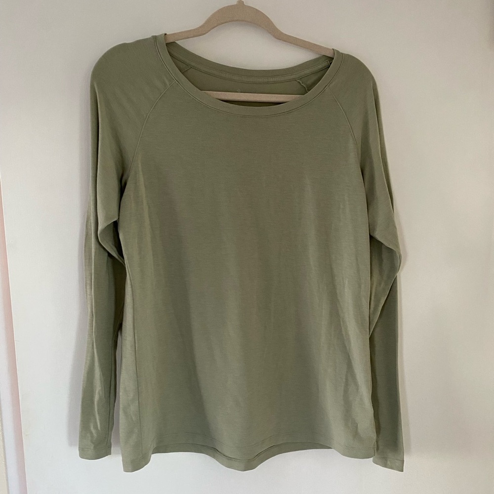 Columbia Sage Green Shirt Women's Long Sleeve Top Small Gorpcore Normcore